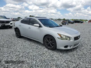 2014 Nissan Maxima S with VIN 1N4AA5AP8EC909075, listed as a Copart auction lot 53097245 with 132,311 mi miles and Salvage Title. Bid and sale history available at DreamBid. Image 4.