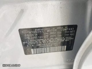 2015 Hyundai Elantra Limited with VIN KMHDH4AE4FU264511, listed as a IAAI auction lot 42060996 with 393,303 mi miles. Bid and sale history available at carsss.com. Image 9.