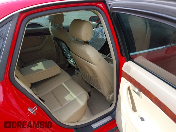2007 Audi A4 2.0T z VIN WAUDF78E27A261415, wystawiony jako IAAI lot #42155451 z przebiegiem Nie podano mil oraz . Historia ofert i sprzedaży dostępna na DreamBid. Obrazek 8.