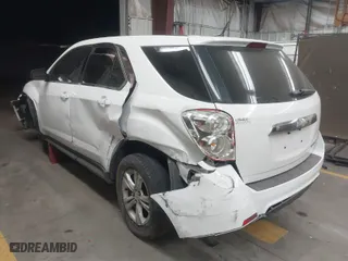 2010 Chevrolet Equinox LS with VIN 2CNALBEWXA6266571, listed as a IAAI auction lot 41835945 with 190,970 mi miles. Bid and sale history available at carsss.com. Image 3.