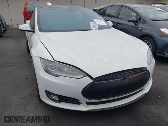 2013 Tesla Model S with VIN 5YJSA1CN1DFP07344, listed as a IAAI auction lot 42746574 with 181,538 mi miles and . Bid and sale history available at DreamBid. Image 12.