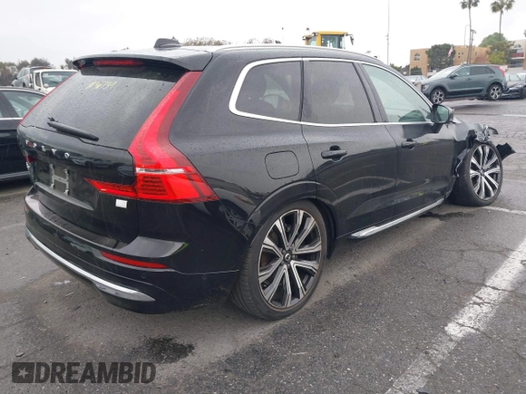 2023 Volvo XC60 Recharge Plug-In Hybrid Ultimate Bright Theme with VIN YV4H60DA8P1336663, listed as a IAAI auction lot 41692103 with 19,028 mi miles. Bid and sale history available at carsss.com. Image 4.