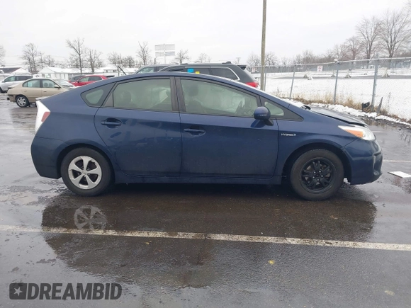 2015 Toyota Prius Four with VIN JTDKN3DU9F0421300, listed as a IAAI auction lot 41541385 with 156,398 mi miles. Bid and sale history available at carsss.com. Image 13.