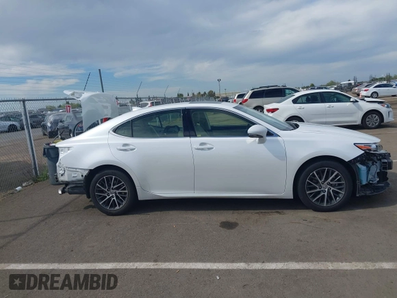 2016 Lexus ES with VIN JTHBK1GG0G2236091, listed as a IAAI auction lot 42018293 with 37,759 mi miles. Bid and sale history available at carsss.com. Image 14.