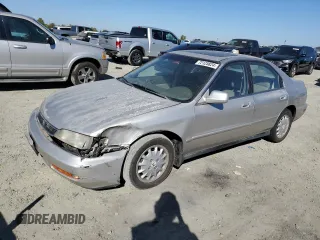 1997 Honda Accord EX with VIN 1HGCD5667VA025961, listed as a Copart auction lot 72125824 with 242,047 mi miles and Salvage Title. Bid and sale history available at carsss.com. Image 1.