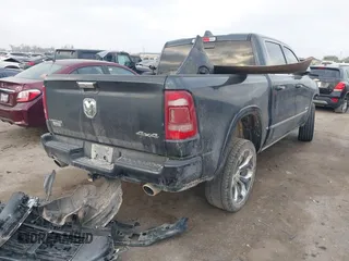 2019 Ram 1500 Limited z VIN 1C6SRFHT9KN594990, wystawiony jako IAAI lot #41760766 z przebiegiem 102 740 mil mil oraz . Historia ofert i sprzedaży dostępna na DreamBid. Obrazek 4.