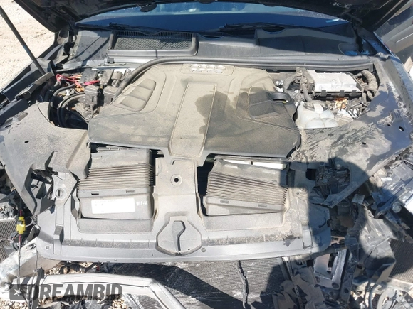 2017 Audi Q7 Premium Plus z VIN WA1LAAF74HD044974, wystawiony jako IAAI lot #41823974 z przebiegiem 135 619 mil mil oraz . Historia ofert i sprzedaży dostępna na DreamBid. Obrazek 10.
