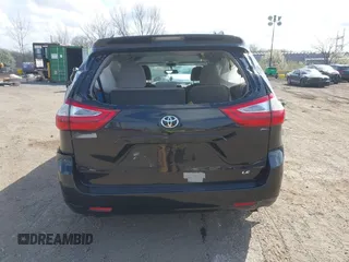 2016 Toyota Sienna LE AAS with VIN 5TDKK3DC8GS739715, listed as a IAAI auction lot 42015201 with 68,417 mi miles. Bid and sale history available at carsss.com. Image 16.