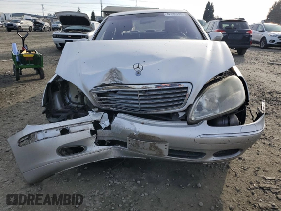 2001 Mercedes-Benz S-Class with VIN WDBNG75JX1A141485, listed as a Copart auction lot 42326195 with 198,468 mi miles and Salvage Title. Bid and sale history available at carsss.com. Image 5.