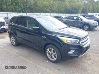 2017 Ford Escape SE with VIN 1FMCU9GD0HUC25355, listed as a IAAI auction lot 40486039 with 173,368 mi miles. Bid and sale history available at carsss.com. Image 1.