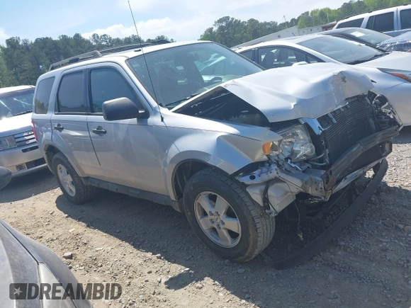 2011 Ford Escape XLT с VIN 1FMCU9DG9BKB50821, выставлен на аукционе IAAI как лот 42050075 с пробегом 101 946 миль миль и . История ставок и продаж доступна на DreamBid. Изображение 1.