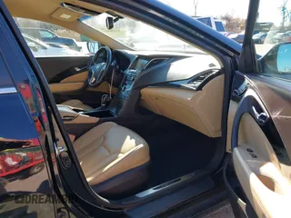2016 Hyundai Azera with VIN KMHFG4JG1GA559713, listed as a IAAI auction lot 41898503 with 84,422 mi miles and . Bid and sale history available at DreamBid. Image 5.