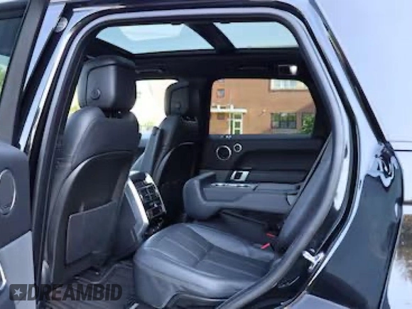 2020 Land Rover Range Rover Sport HSE with VIN SALWR2SU4LA719XXX, listed as a Copart auction lot 59246575 with 28,206 mi miles and Clean title. Bid and sale history available at DreamBid. Image 6.