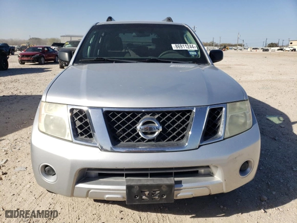 2011 Nissan Pathfinder SV with VIN 5N1AR1NNXBC601708, listed as a Copart auction lot 86911244 with 147,546 mi miles and Salvage Title. Bid and sale history available at carsss.com. Image 5.