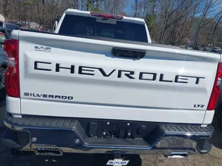 2024 Chevrolet Silverado 1500 LTZ with VIN 1GCUDGED1RZ322262, listed as a IAAI auction lot 41690088 with Not Provided miles and . Bid and sale history available at DreamBid. Image 15.