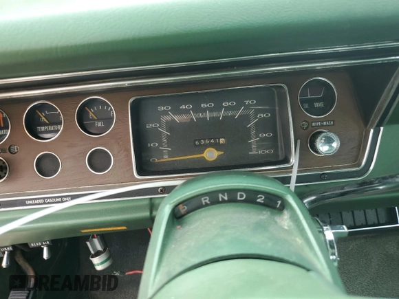 1976 Plymouth Valiant z VIN VL41C6F132520, wystawiony jako Copart lot #63045165 z przebiegiem 63 541 mil mil oraz Szkoda całkowita • Salvage title. Historia ofert i sprzedaży dostępna na DreamBid. Obrazek 9.