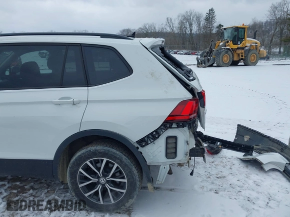 2021 Volkswagen Tiguan S with VIN 3VV0B7AX0MM092097, listed as a IAAI auction lot 41612128 with 49,525 mi miles and . Bid and sale history available at DreamBid. Image 19.