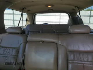 2000 Ford Excursion Limited с VIN 1FMNU43SXYED53743, выставлен на аукционе Copart как лот 59313845 с пробегом 391 409 миль миль и Списание • Salvage title. История ставок и продаж доступна на DreamBid. Изображение 10.