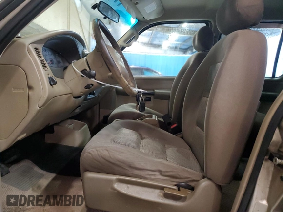 2003 Ford Explorer Sport Trac XLS с VIN 1FMZU67E53UB29697, выставлен на аукционе Copart как лот 57676915 с пробегом 218 351 миль миль и Чистый • Clean title. История ставок и продаж доступна на DreamBid. Изображение 7.