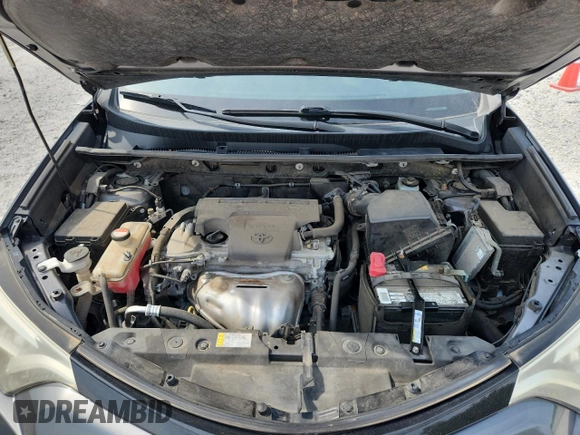 2016 Toyota RAV4 SE z VIN JTMJFREV0GD177498, wystawiony jako Copart lot #60571225 z przebiegiem 88 396 mil mil oraz Szkoda całkowita • Salvage title. Historia ofert i sprzedaży dostępna na DreamBid. Obrazek 12.