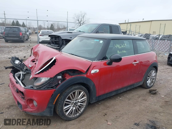 2014 MINI Hardtop S z VIN WMWXM7C50ET926341, wystawiony jako IAAI lot #41462159 z przebiegiem 95 993 mil mil oraz . Historia ofert i sprzedaży dostępna na DreamBid. Obrazek 17.