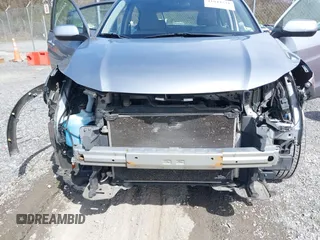2017 Honda HR-V LX with VIN 3CZRU6H33HM729657, listed as a IAAI auction lot 41844221 with 181,047 mi miles. Bid and sale history available at carsss.com. Image 6.