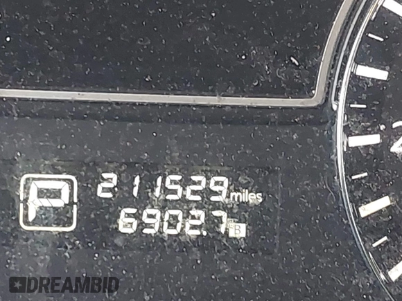 2015 Nissan Altima S with VIN 1N4AL3AP1FN324035, listed as a IAAI auction lot 42005278 with 211,529 mi miles and . Bid and sale history available at DreamBid. Image 15.
