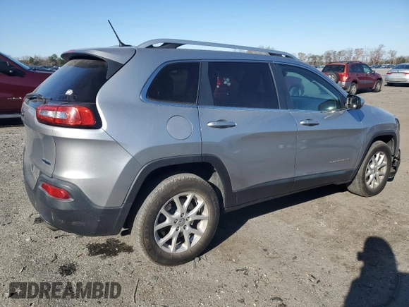 2014 Jeep Cherokee Altitude with VIN 1C4PJMCS9EW232388, listed as a Copart auction lot 82842674 with 169,458 mi miles and Salvage Title. Bid and sale history available at carsss.com. Image 3.