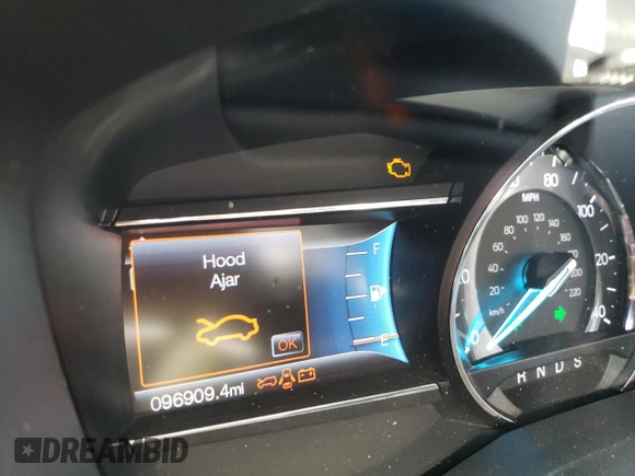 2017 Ford Explorer XLT with VIN 1FM5K8D85HGC03768, listed as a Copart auction lot 61858975 with 96,909 mi miles and Salvage title. Bid and sale history available at DreamBid. Image 9.