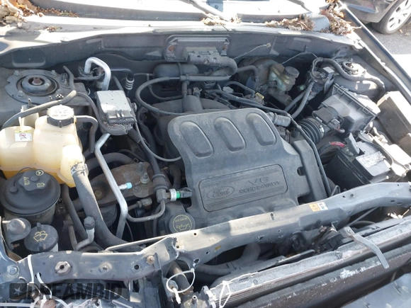 2004 Ford Escape XLT с VIN 1FMYU93144DA03445, выставлен на аукционе IAAI как лот 41983929 с пробегом 163 360 миль миль и . История ставок и продаж доступна на DreamBid. Изображение 10.