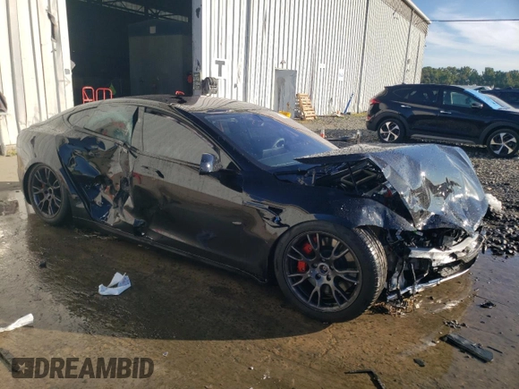 2023 Tesla Model S Plaid с VIN 5YJSA1E63PF524294, выставлен на аукционе Copart как лот 70292844 с пробегом Не указан миль и Списание • Salvage title. История ставок и продаж доступна на DreamBid. Изображение 4.