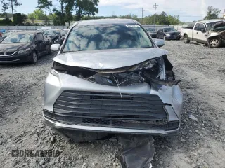 2021 Toyota Sienna LE z VIN 5TDKRKEC4MS028772, wystawiony jako Copart lot #55316275 z przebiegiem 93 840 mil mil oraz Szkoda całkowita • Salvage title. Historia ofert i sprzedaży dostępna na DreamBid. Obrazek 5.