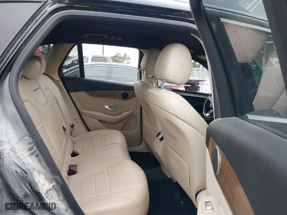 2018 Mercedes-Benz GLC with VIN WDC0G4JB0JV090624, listed as a IAAI auction lot 41382313 with 80,276 mi miles. Bid and sale history available at carsss.com. Image 8.