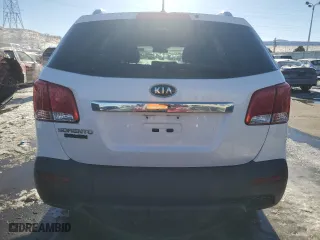2013 Kia Sorento LX with VIN 5XYKTDA29DG362304, listed as a Copart auction lot 88975035 with 239,364 mi miles and Clean Title. Bid and sale history available at carsss.com. Image 6.