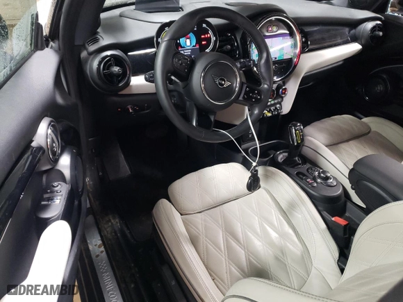 2022 MINI Hardtop 2 Door Cooper SE with VIN WMW13DJ05N2R52504, listed as a Copart auction lot 86195754 with 12,827 mi miles and Salvage Title. Bid and sale history available at carsss.com. Image 8.