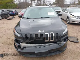 2015 Jeep Cherokee Latitude с VIN 1C4PJMCS1FW577223, выставлен на аукционе IAAI как лот 42082301 с пробегом 140 884 миль миль и . История ставок и продаж доступна на DreamBid. Изображение 12.