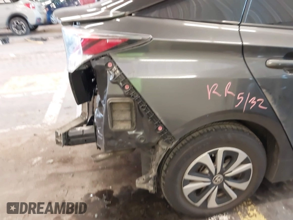 2016 Toyota Prius Two with VIN JTDKBRFU1G3512022, listed as a IAAI auction lot 41895173 with 105,844 mi miles. Bid and sale history available at carsss.com. Image 21.