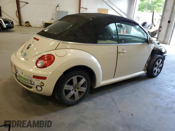 2006 Volkswagen Beetle with VIN 3VWRG31Y56M322614, listed as a Copart auction lot 60537135 with 85,018 mi miles and Salvage title. Bid and sale history available at DreamBid. Image 3.