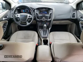 2015 Ford Focus Electric z VIN 1FADP3R43FL314971, wystawiony jako Copart lot #81186143 z przebiegiem 60 987 mil mil oraz . Historia ofert i sprzedaży dostępna na DreamBid. Obrazek 8.