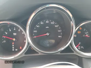 2011 Cadillac CTS z VIN 1G6DA5EY0B0119506, wystawiony jako Copart lot #60086105 z przebiegiem 174 946 mil mil oraz Nie do naprawy • Non repairable. Historia ofert i sprzedaży dostępna na DreamBid. Obrazek 9.