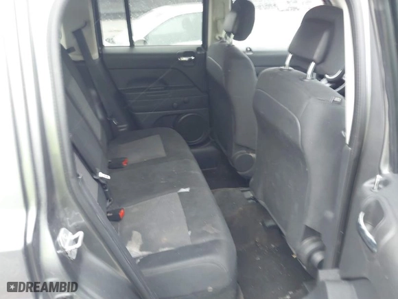 2014 Jeep Patriot Sport with VIN 1C4NJRBB7ED601038, listed as a IAAI auction lot 41858145 with 174,903 mi miles. Bid and sale history available at carsss.com. Image 8.