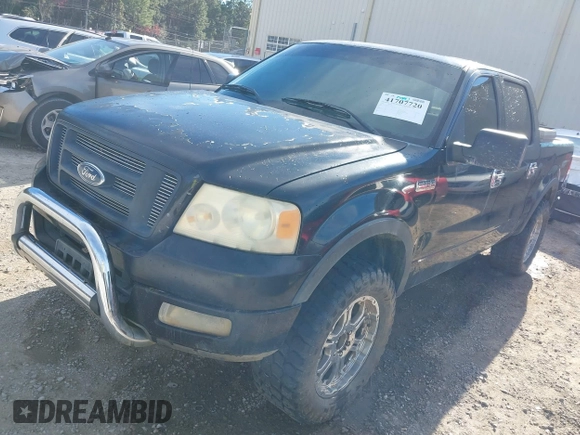 2004 Ford F-150 XLT with VIN 1FTPW14574KC03115, listed as a IAAI auction lot 41707720 with 271,161 mi miles. Bid and sale history available at carsss.com. Image 2.