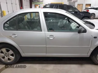 2004 Volkswagen Jetta GLS с VIN 3VWSR69M34M074214, выставлен на аукционе IAAI как лот 42441817 с пробегом 173 273 миль миль и . История ставок и продаж доступна на DreamBid. Изображение 14.