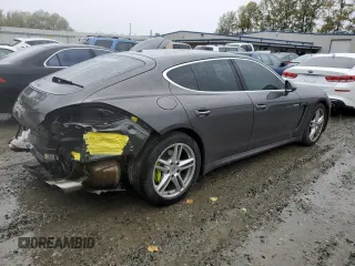 2016 Porsche Panamera S Hybrid z VIN WP0AD2A77GL041234, wystawiony jako Copart lot #68793423 z przebiegiem 51 180 mil mil oraz . Historia ofert i sprzedaży dostępna na DreamBid. Obrazek 3.
