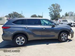 2021 Toyota Highlander L with VIN 5TDCZRAH9MS051141, listed as a IAAI auction lot 42228099 with 81,775 mi miles and . Bid and sale history available at DreamBid. Image 12.