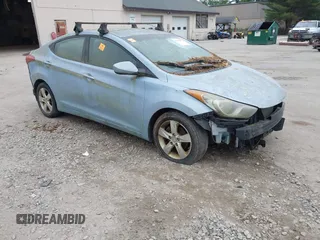 2011 Hyundai Elantra GLS z VIN KMHDH4AE9BU089585, wystawiony jako IAAI lot #42463477 z przebiegiem 203 775 mil mil oraz . Historia ofert i sprzedaży dostępna na DreamBid. Obrazek 1.