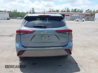 2022 Toyota Highlander Platinum z VIN 5TDFZRBHXNS175366, wystawiony jako IAAI lot #42149787 z przebiegiem 32 235 mil mil oraz . Historia ofert i sprzedaży dostępna na DreamBid. Obrazek 16.
