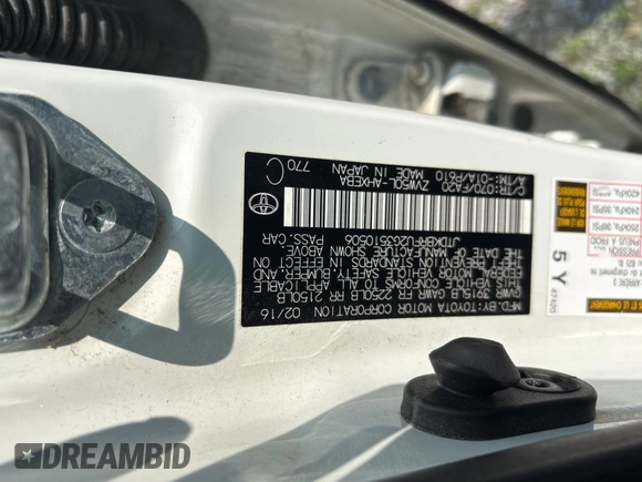 2016 Toyota Prius Two z VIN JTDKBRFU2G3510506, wystawiony jako Copart lot #60991615 z przebiegiem Nie podano mil oraz Czysty tytuł • Clean title. Historia ofert i sprzedaży dostępna na DreamBid. Obrazek 10.