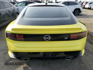 2023 Nissan Z Performance z VIN JN1BZ4BH1PM310365, wystawiony jako Copart lot #86401434 z przebiegiem 10 320 mil mil oraz Szkoda całkowita • Salvage title. Historia ofert i sprzedaży dostępna na DreamBid. Obrazek 6.