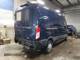 2020 Ford Transit Cargo z VIN 1FTBR2C84LKB69488, wystawiony jako Copart lot #86911014 z przebiegiem 104 004 mil mil oraz Szkoda całkowita • Salvage title. Historia ofert i sprzedaży dostępna na DreamBid. Obrazek 3.